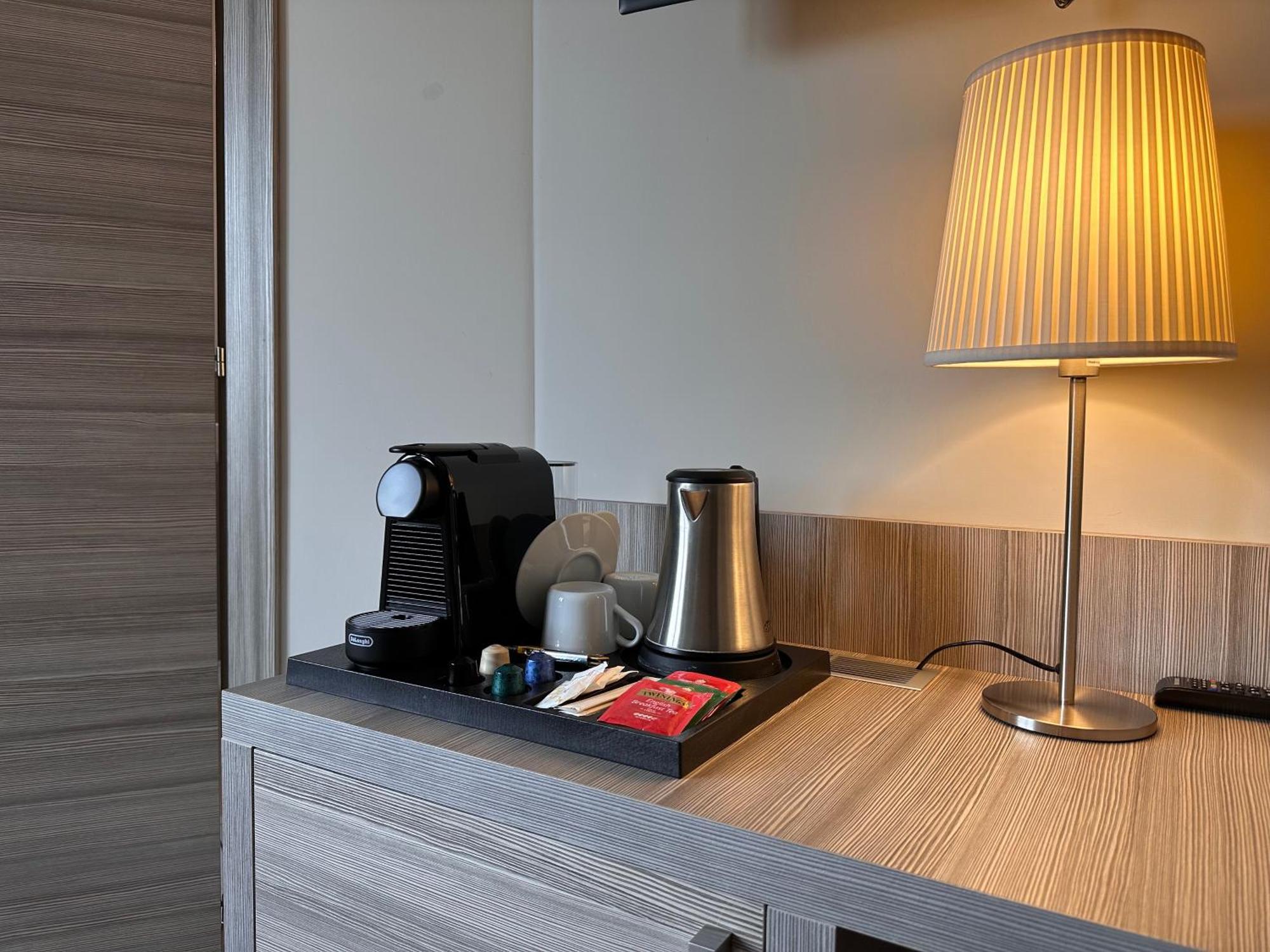 Art Suite Nel Cuore Di Napoli Extérieur photo