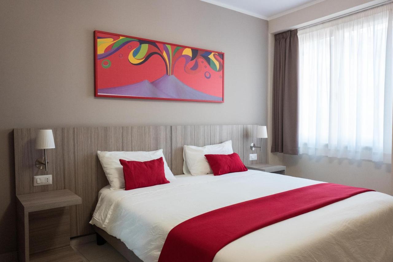 Art Suite Nel Cuore Di Napoli Extérieur photo
